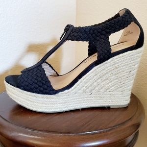 Wedge sandals